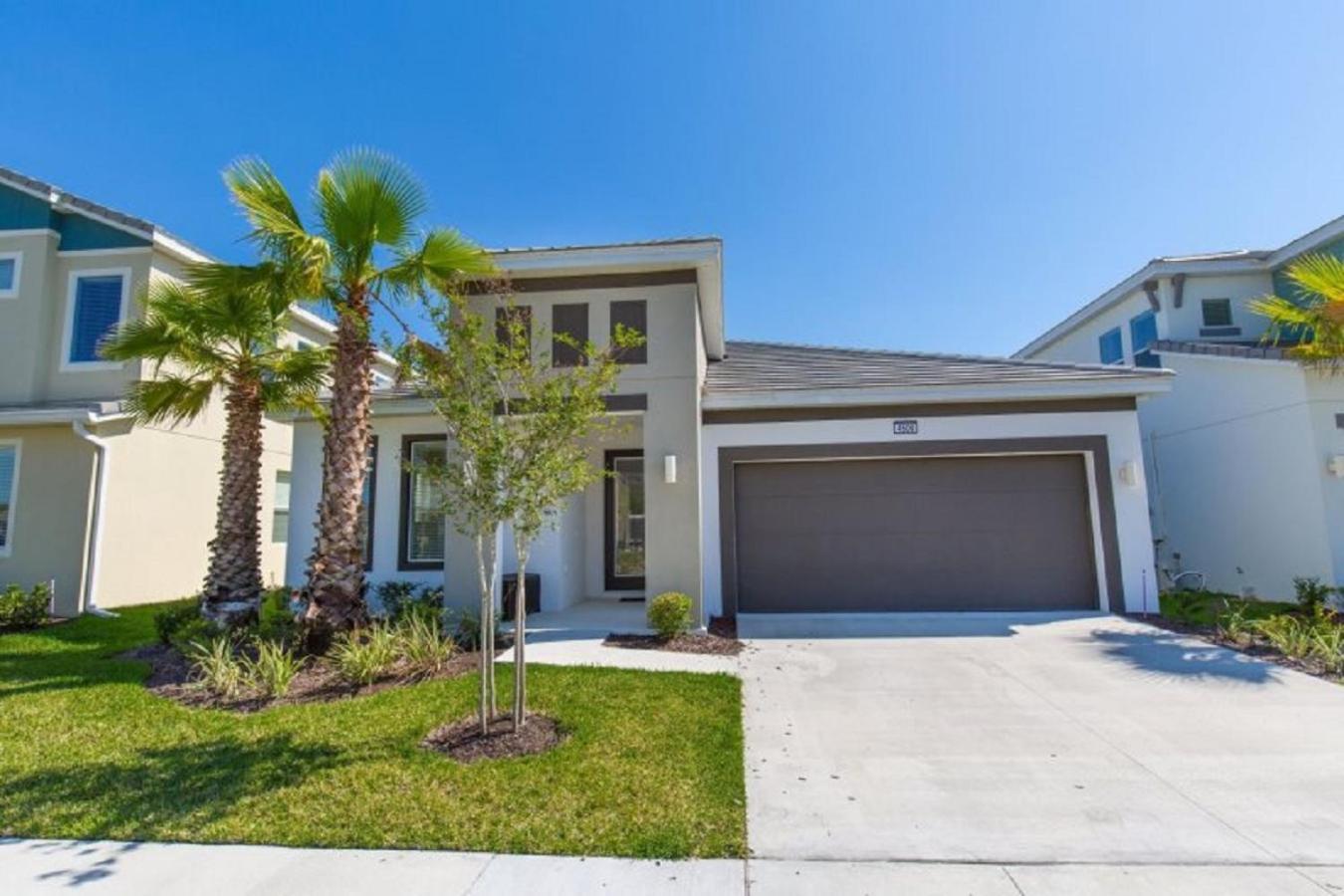 #372-Welcome To Lightwater Villa, Your Modern Disney Vacation Home! South-Facing Pool & Spa Overlooking Lake Kissimmee Exterior foto
