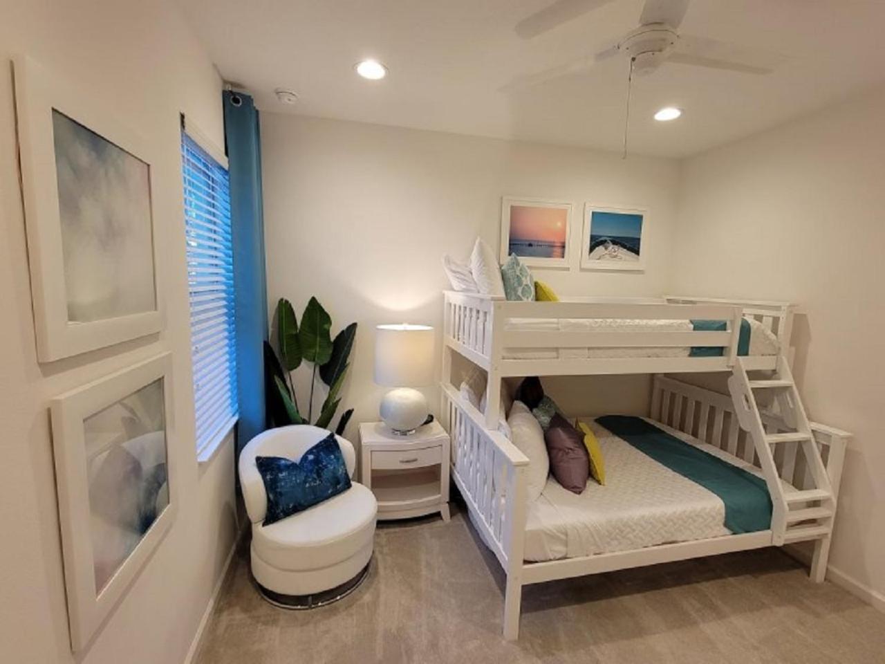 #372-Welcome To Lightwater Villa, Your Modern Disney Vacation Home! South-Facing Pool & Spa Overlooking Lake Kissimmee Exterior foto