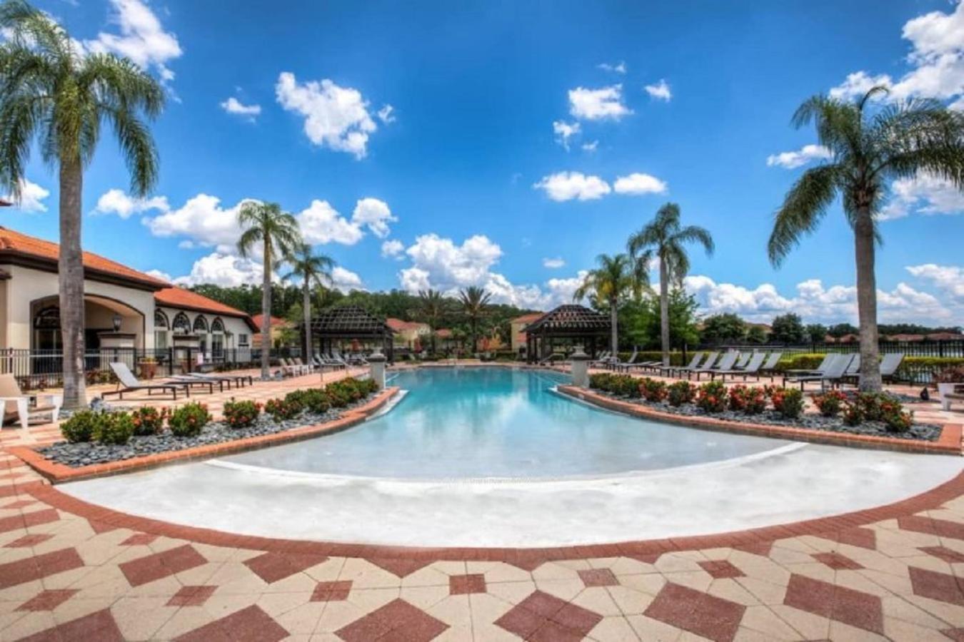 #372-Welcome To Lightwater Villa, Your Modern Disney Vacation Home! South-Facing Pool & Spa Overlooking Lake Kissimmee Exterior foto