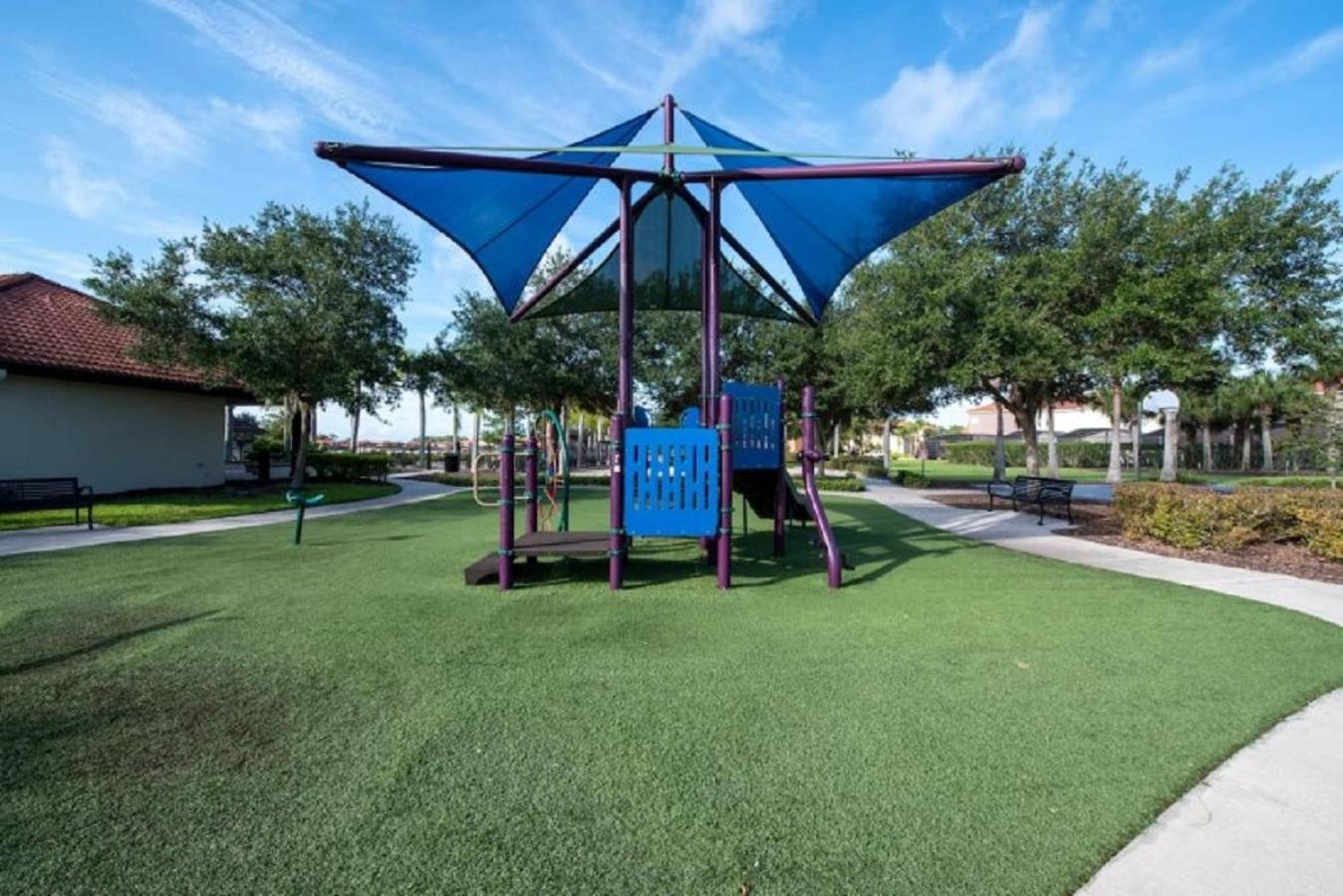 #372-Welcome To Lightwater Villa, Your Modern Disney Vacation Home! South-Facing Pool & Spa Overlooking Lake Kissimmee Exterior foto
