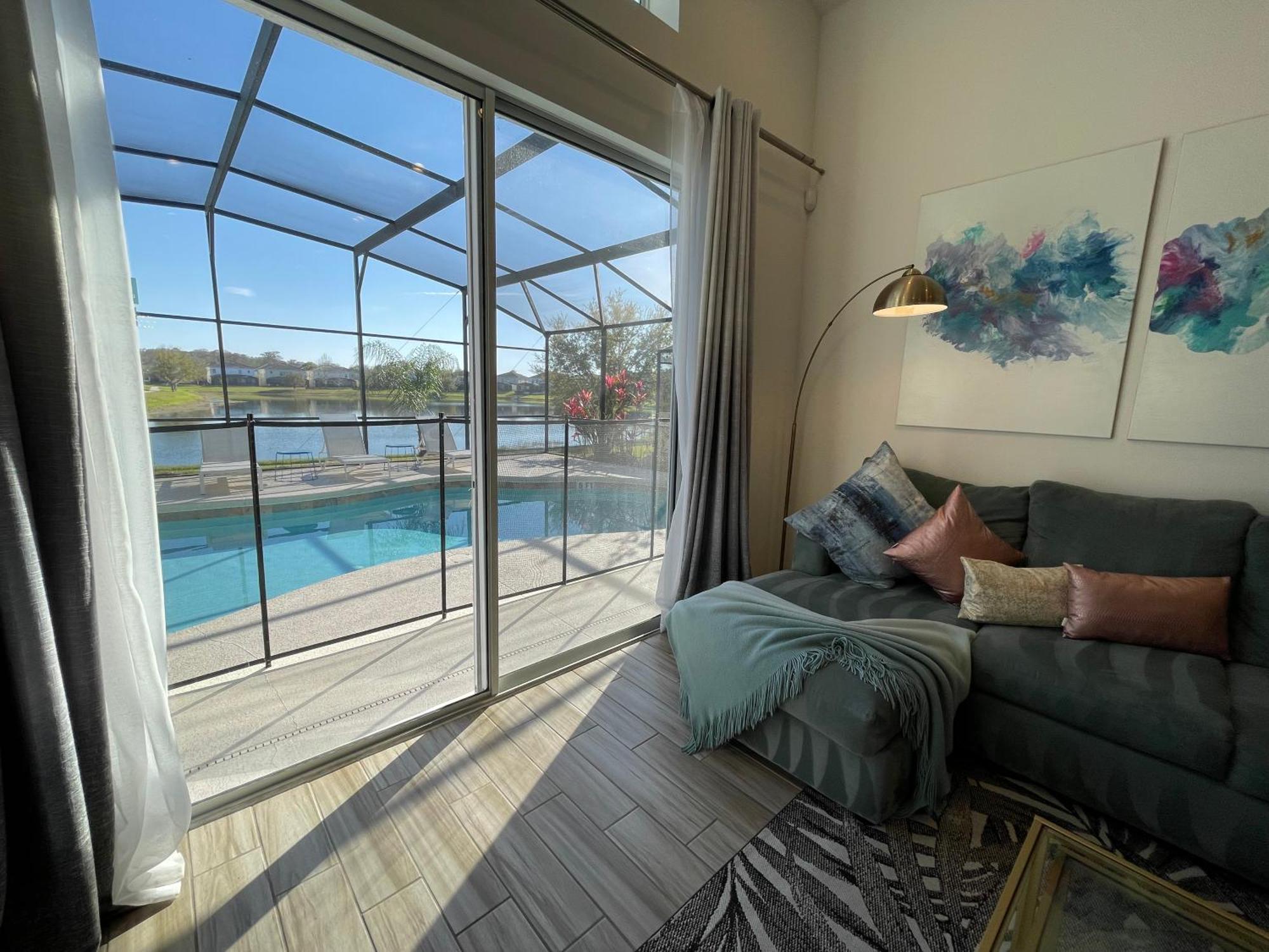 #372-Welcome To Lightwater Villa, Your Modern Disney Vacation Home! South-Facing Pool & Spa Overlooking Lake Kissimmee Exterior foto