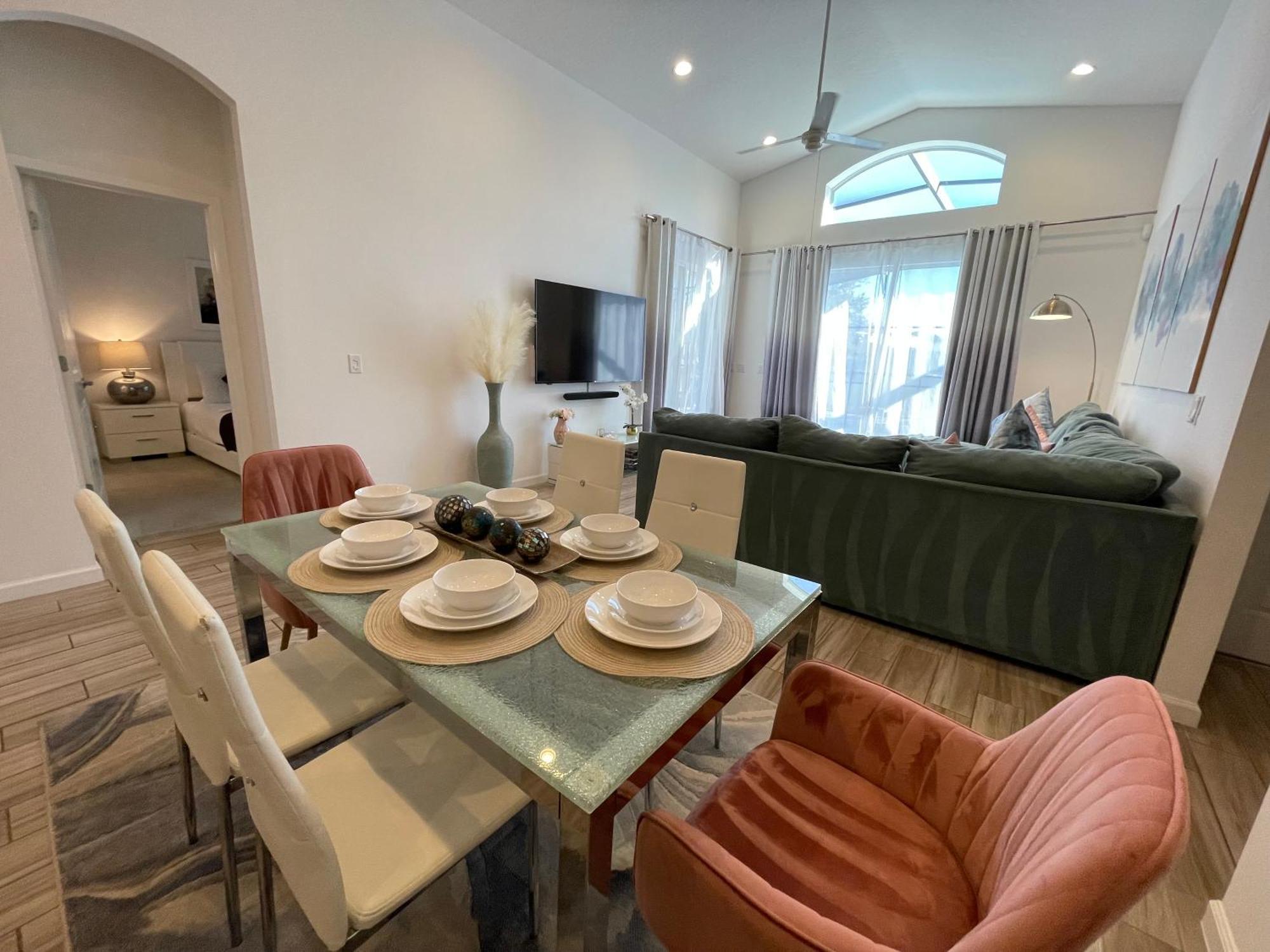 #372-Welcome To Lightwater Villa, Your Modern Disney Vacation Home! South-Facing Pool & Spa Overlooking Lake Kissimmee Exterior foto